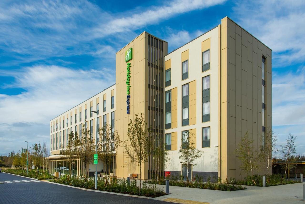 Holiday Inn Express - Bicester By Ihg Esterno foto